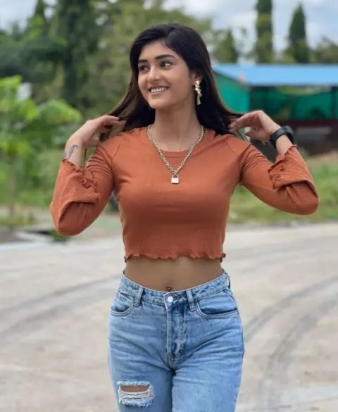 Nepali Escorts in Mumbai - Nepal Call Girls Service
