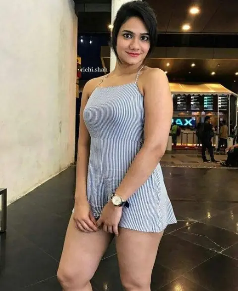 Hrishita VIP Escorts Mumbai - Elite Call Girl Age 26